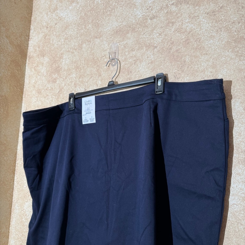NEW Croft & Barrow Dark Blue Effortless Stretch Skort Size: 30W - Picture 6 of 13